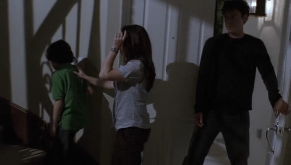 Charmed-Online-dot-net_PointOfEntry4421.jpg