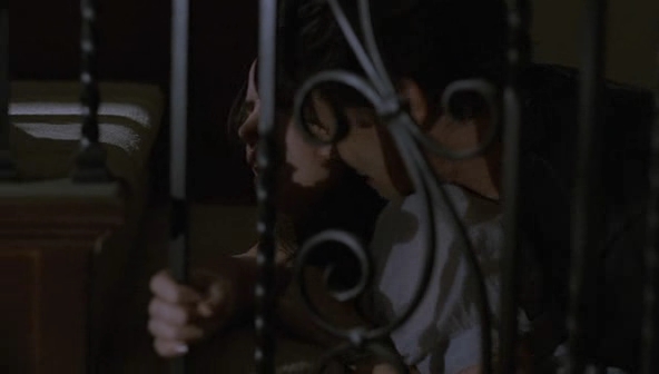 Charmed-Online-dot-net_PointOfEntry4483.jpg