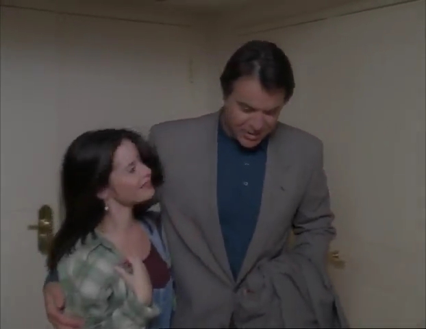 Charmed-Online-dot-net_APerfectStranger0943.jpg