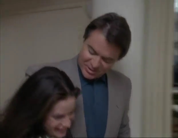 Charmed-Online-dot-net_APerfectStranger0944.jpg
