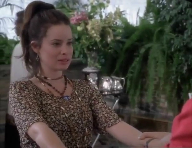 Charmed-Online-dot-net_APerfectStranger1209.jpg