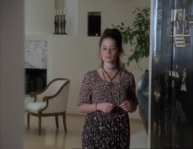 Charmed-Online-dot-net_APerfectStranger1385.jpg Charmed-Online-dot-net_APerfectStranger1385.jpg