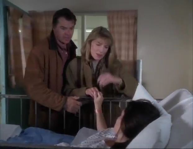 Charmed-Online-dot-net_APerfectStranger2349.jpg