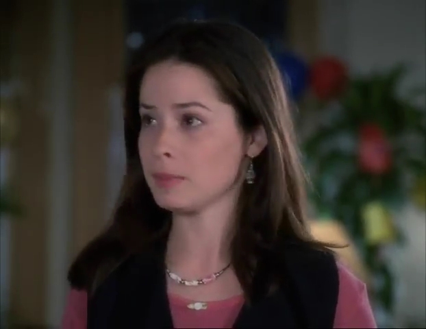 Charmed-Online-dot-net_APerfectStranger3347.jpg
