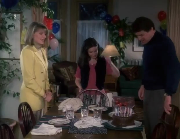 Charmed-Online-dot-net_APerfectStranger3397.jpg