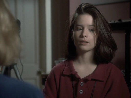 Charmed-Online_dot_nl-PicketFences1x01-5263.jpg