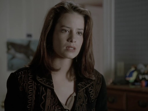 Charmed-Online_dot_nl-PicketFences1x02-1907.jpg
