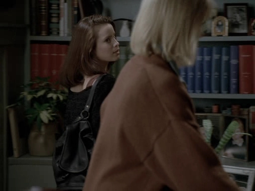 Charmed-Online_dot_nl-PicketFences1x02-2055.jpg