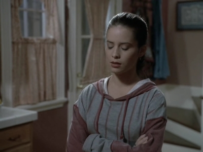 Charmed-Online_dot_nl-PicketFences1x02-1151.jpg