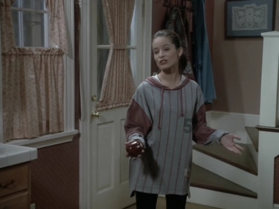 Charmed-Online_dot_nl-PicketFences1x02-1170.jpg