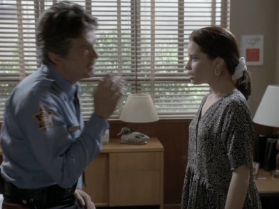 Charmed-Online_dot_nl-PicketFences1x02-1538.jpg