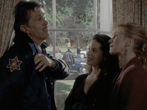 Charmed-Online_dot_nl-PicketFences1x03-2599.jpg