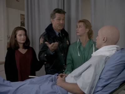 Charmed-Online_dot_nl-PicketFences1x03-2041.jpg