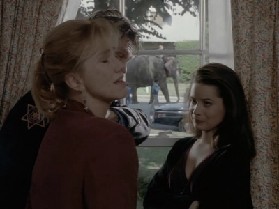 Charmed-Online_dot_nl-PicketFences1x03-2581.jpg