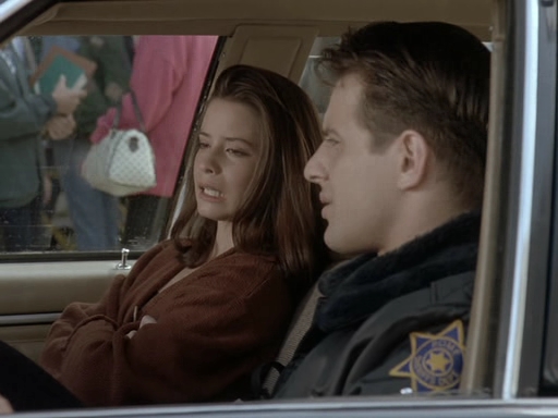 Charmed-Online_dot_nl-PicketFences1x05-0824.jpg