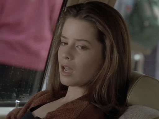 Charmed-Online_dot_nl-PicketFences1x05-0844.jpg