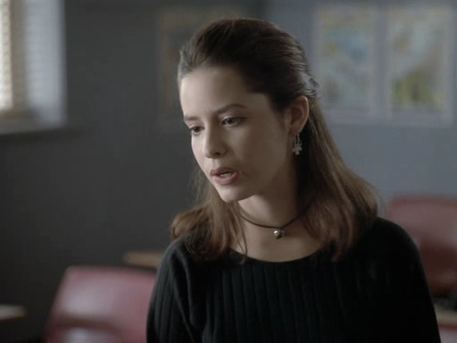 Charmed-Online_dot_nl-PicketFences1x05-1730.jpg