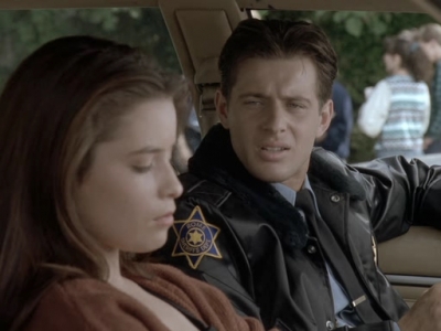 Charmed-Online_dot_nl-PicketFences1x05-0838.jpg