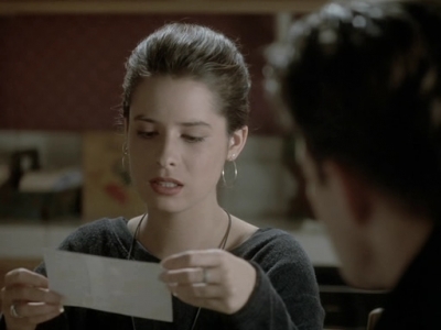 Charmed-Online_dot_nl-PicketFences1x05-2427.jpg