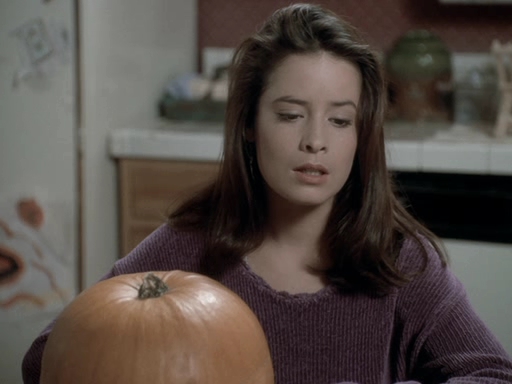 Charmed-Online_dot_nl-PicketFences1x06-1572.jpg