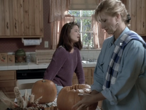 Charmed-Online_dot_nl-PicketFences1x06-1583.jpg