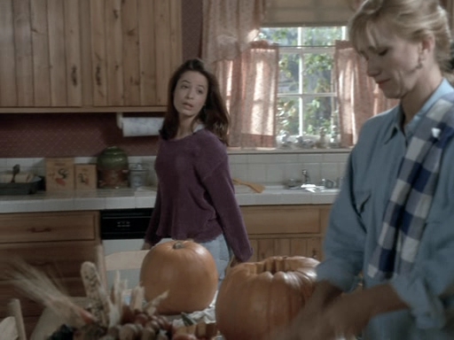 Charmed-Online_dot_nl-PicketFences1x06-1585.jpg