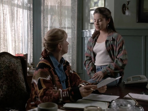 Charmed-Online_dot_nl-PicketFences1x07-0337.jpg