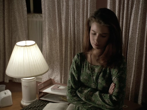Charmed-Online_dot_nl-PicketFences1x07-1739.jpg