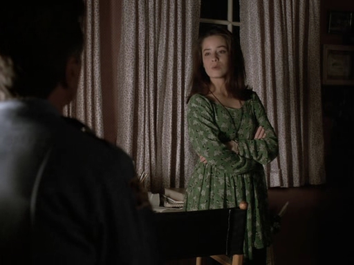 Charmed-Online_dot_nl-PicketFences1x07-1847.jpg