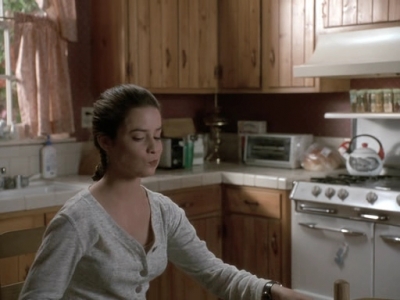 Charmed-Online_dot_nl-PicketFences1x07-0658.jpg