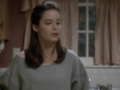 Charmed-Online_dot_nl-PicketFences1x08-1186.jpg