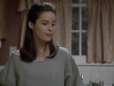 Charmed-Online_dot_nl-PicketFences1x08-1210.jpg