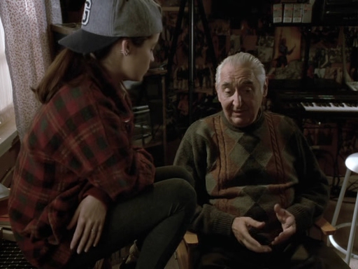 Charmed-Online_dot_nl-PicketFences1x09-4302.jpg