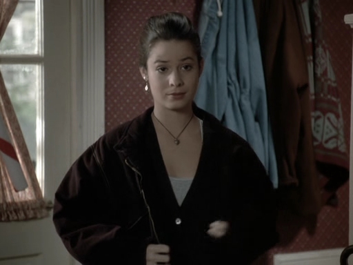 Charmed-Online_dot_nl-PicketFences1x11-2387.jpg