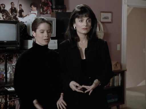 Charmed-Online_dot_nl-PicketFences1x12-3571.jpg