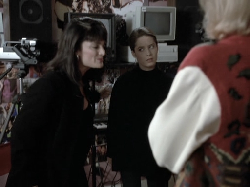 Charmed-Online_dot_nl-PicketFences1x12-3633.jpg