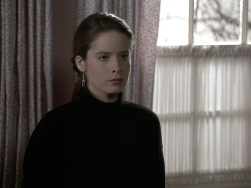 Charmed-Online_dot_nl-PicketFences1x12-4352.jpg