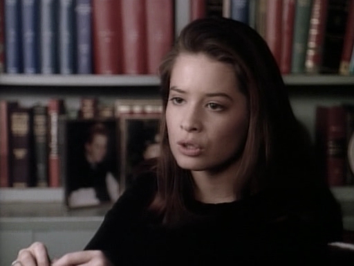 Charmed-Online_dot_nl-PicketFences1x15-8107.jpg