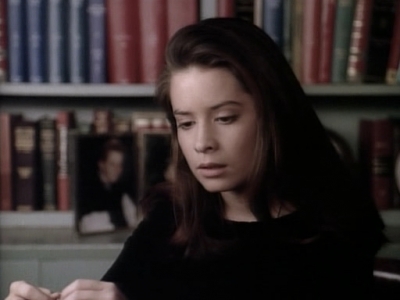 Charmed-Online_dot_nl-PicketFences1x15-8122.jpg