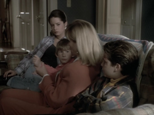 Charmed-Online_dot_nl-PicketFences1x20-2299.jpg