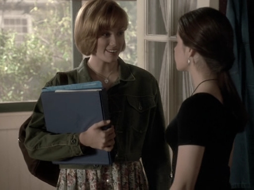 Charmed-Online_dot_nl-PicketFences1x21-3237.jpg