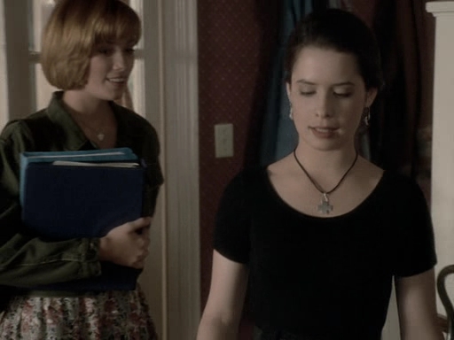 Charmed-Online_dot_nl-PicketFences1x21-3240.jpg