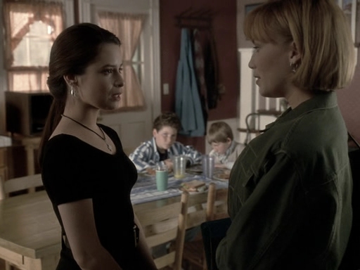 Charmed-Online_dot_nl-PicketFences1x21-3249.jpg