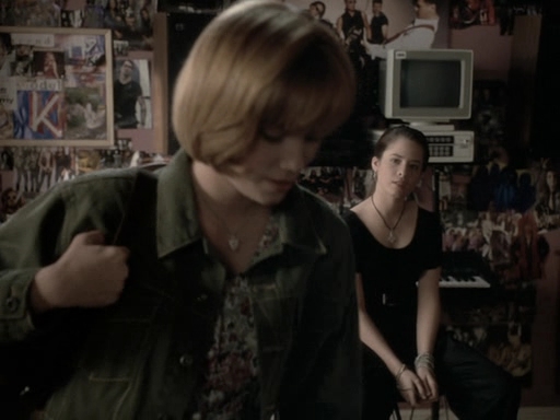 Charmed-Online_dot_nl-PicketFences1x21-3276.jpg