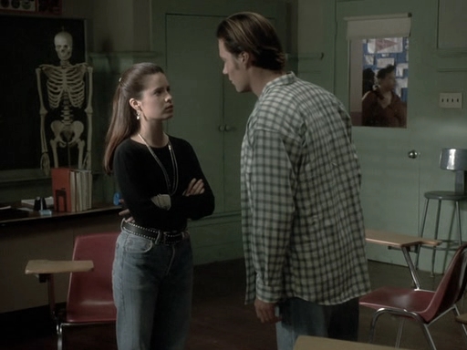 Charmed-Online_dot_nl-PicketFences1x21-4178.jpg