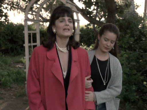 Charmed-Online_dot_nl-PicketFences1x21-4593.jpg