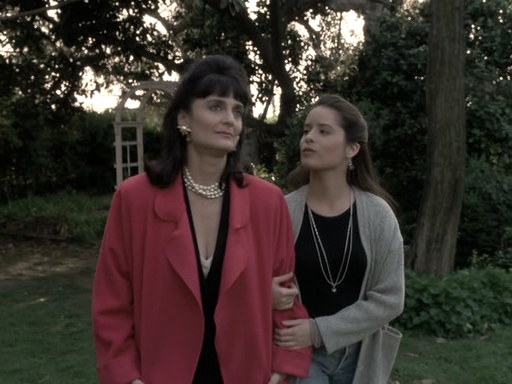 Charmed-Online_dot_nl-PicketFences1x21-4598.jpg