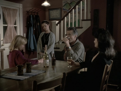 Charmed-Online_dot_nl-PicketFences1x21-5292.jpg