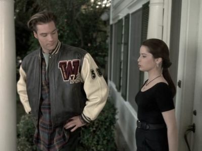 Charmed-Online_dot_nl-PicketFences1x21-3912.jpg