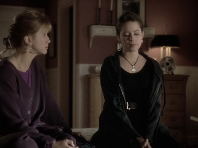 Charmed-Online_dot_nl-PicketFences1x21-4006.jpg